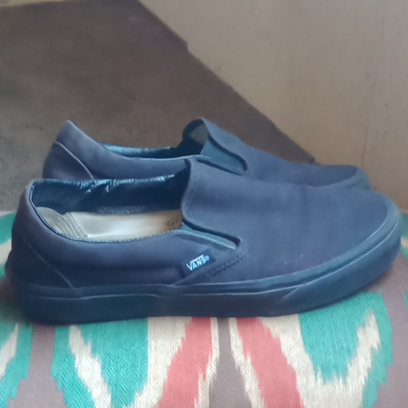 Shoes - Picture 2 of 2